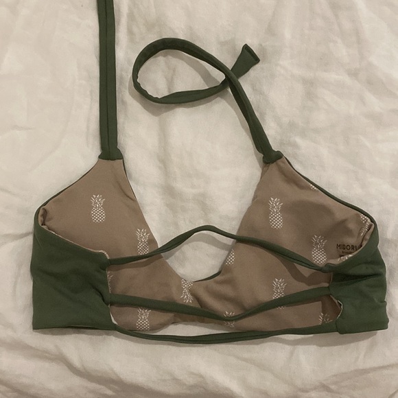 Midori Bikini Top - Picture 2 of 3